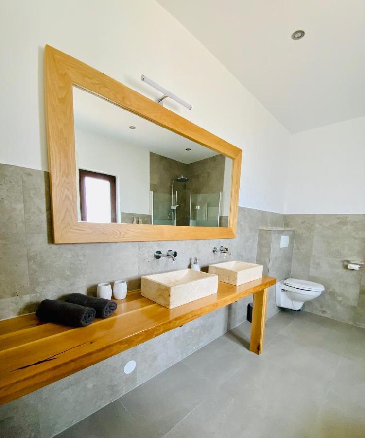Villa Fluggi Near Labin Santalezi Екстер'єр фото